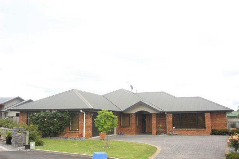 Photo of property in 8 Damio Place, Cambridge, 3434