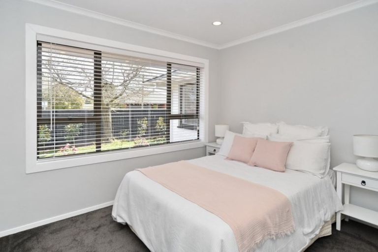 Photo of property in 58 Bentley Street, Russley, Christchurch, 8042