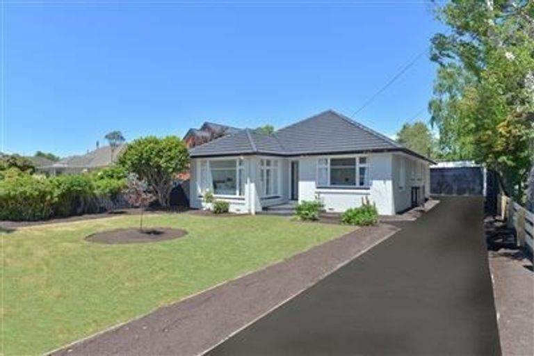 Photo of property in 384 Ilam Road, Bryndwr, Christchurch, 8053