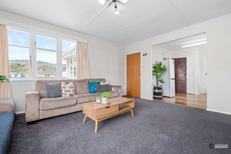 Photo of property in 295 Oxford Terrace, Avalon, Lower Hutt, 5011