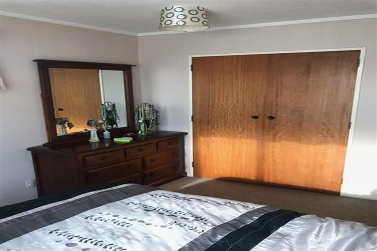 Photo of property in 27 Moorhouse Street, Taradale, Napier, 4112