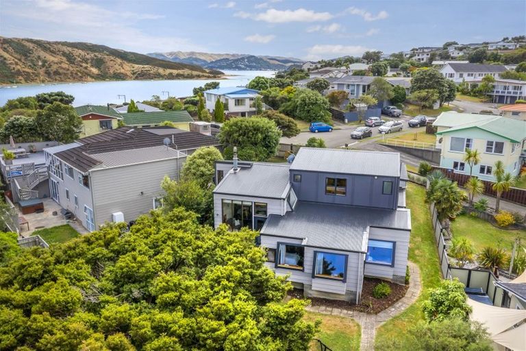 Photo of property in 7 Ayr Place, Papakowhai, Porirua, 5024