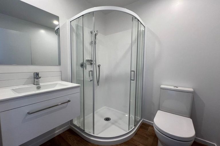 Photo of property in 2/30 Bowater Place, Manurewa, Auckland, 2102