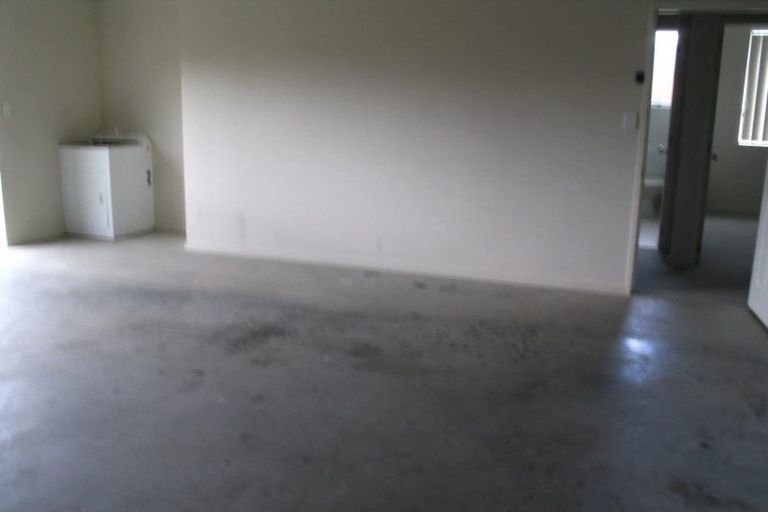 Photo of property in 26 Duckworth Road, Papakura, 2110