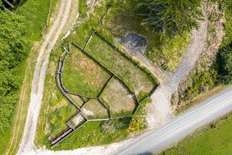 Photo of property in 278 Griffin Road, Maungaturoto, 0583