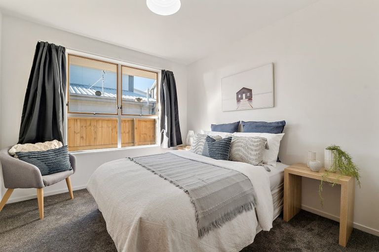 Photo of property in 3/12 Hood Street, New Brighton, Christchurch, 8061