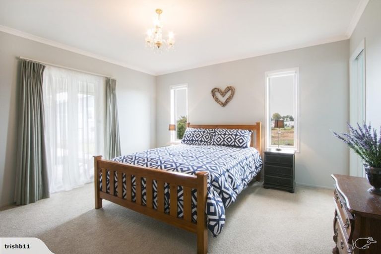 Photo of property in 21 Highfields Drive, Katikati, 3129