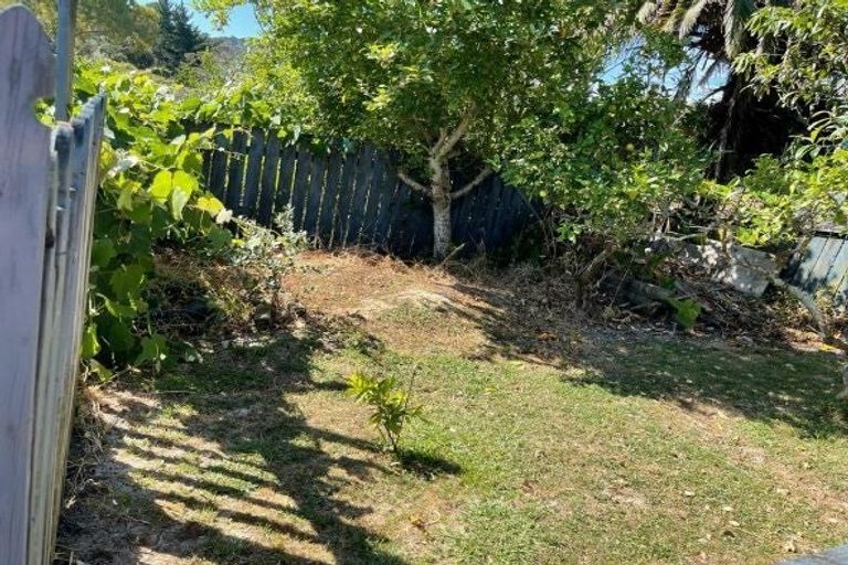 Photo of property in 6 Mayer Place, Ranui, Auckland, 0612