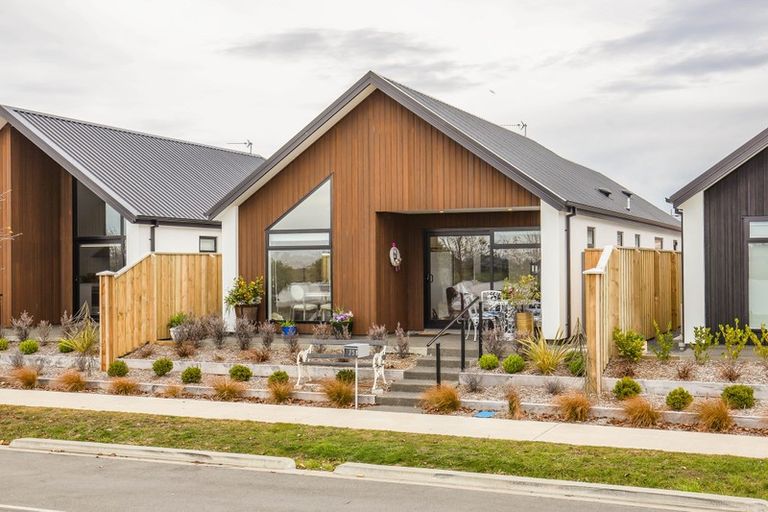 Photo of property in 25b Lakeside Drive, Pegasus, 7612