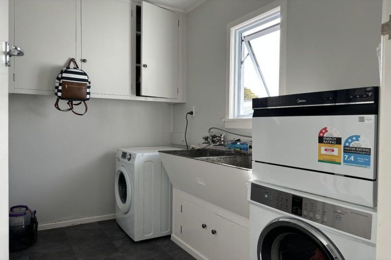 Photo of property in 268 Frankley Road, Ferndale, New Plymouth, 4310