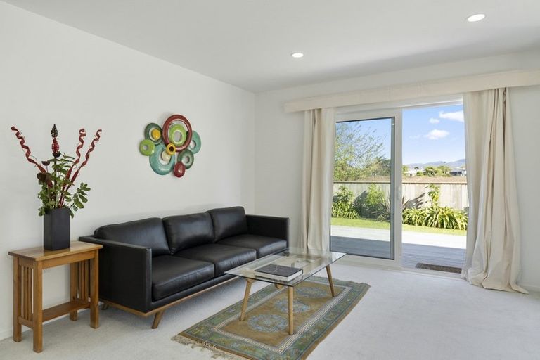 Photo of property in 29 Awatea Avenue, Paraparaumu, 5032