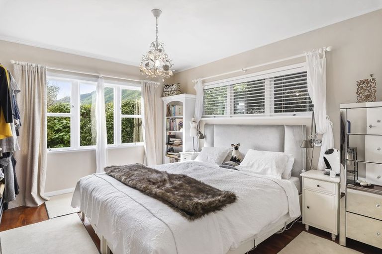 Photo of property in 22 Huia Street, Waikanae, 5036