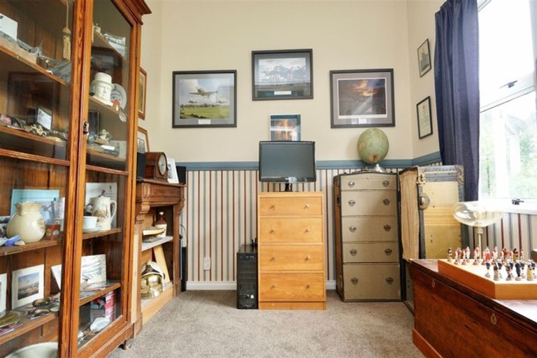 Photo of property in 52 Port Street West, Feilding, 4702