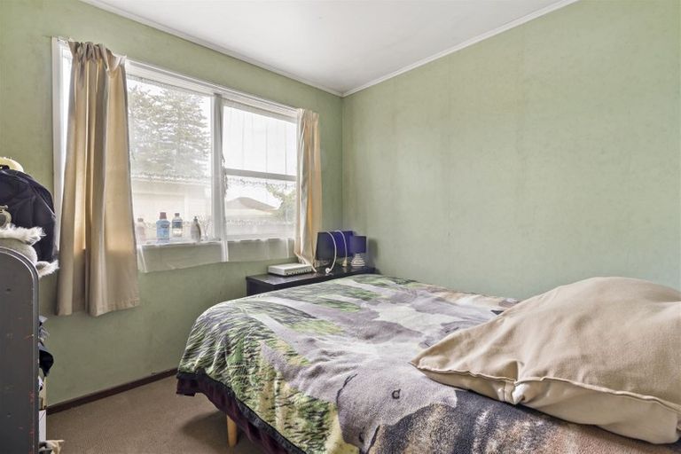 Photo of property in 6 Wordsworth Road, Manurewa, Auckland, 2102