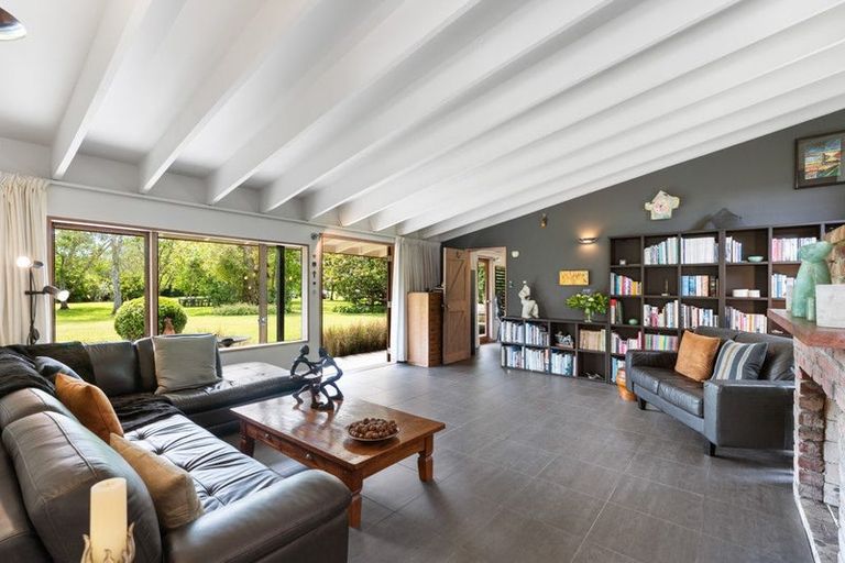 Photo of property in 22 Old Hautere Road, Hautere, Otaki, 5582