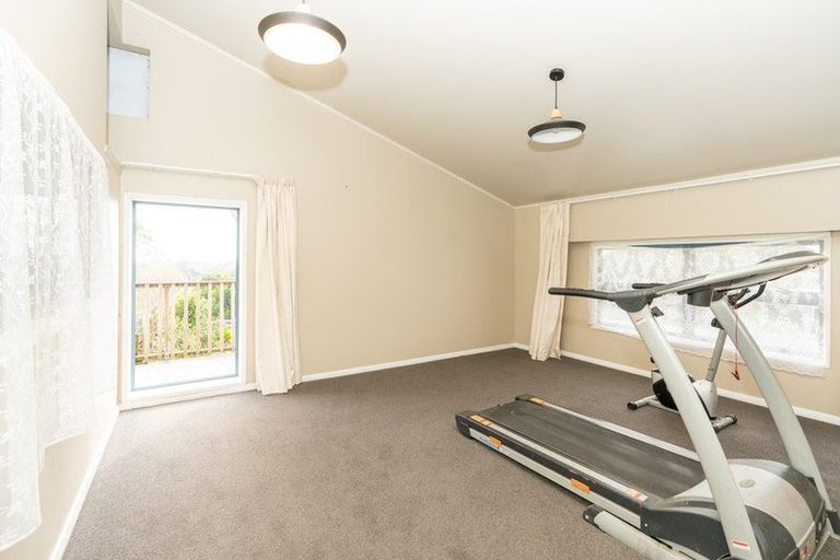 Photo of property in 802 Tuhikaramea Road, Ngahinapouri, Hamilton, 3290