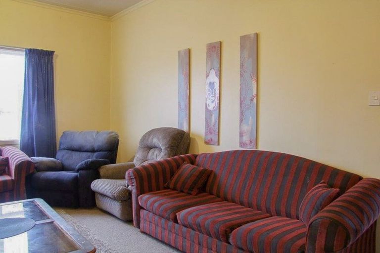 Photo of property in 82 Johnson Street, Milton, 9220