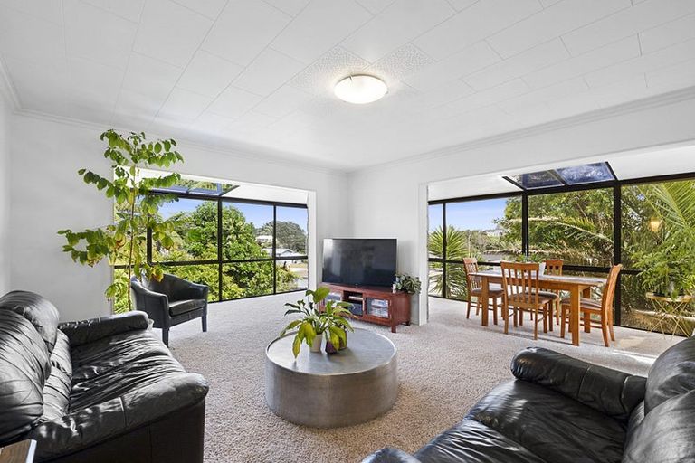 Photo of property in 9a Belair Avenue, Blagdon, New Plymouth, 4310