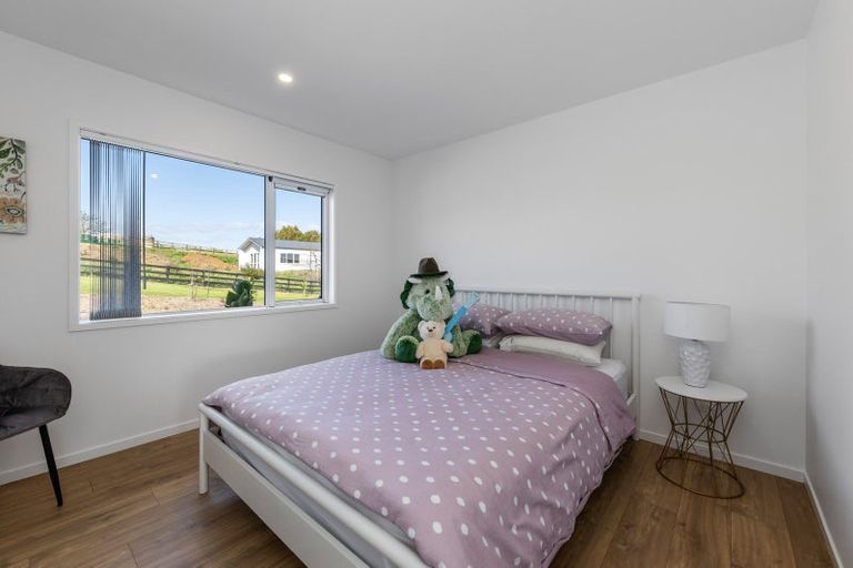 Photo of property in 133 Batty Road, Kingseat, Papakura, 2580