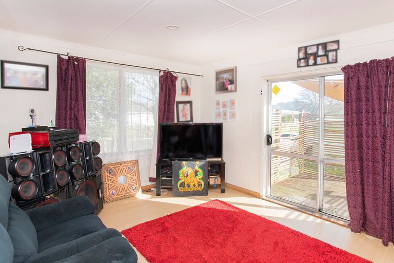 Photo of property in 42 Lyell Road, Outer Kaiti, Gisborne, 4010