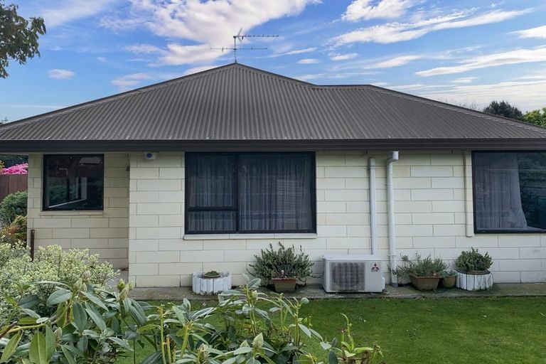 Photo of property in 10 Knox Place, Tinwald, Ashburton, 7700