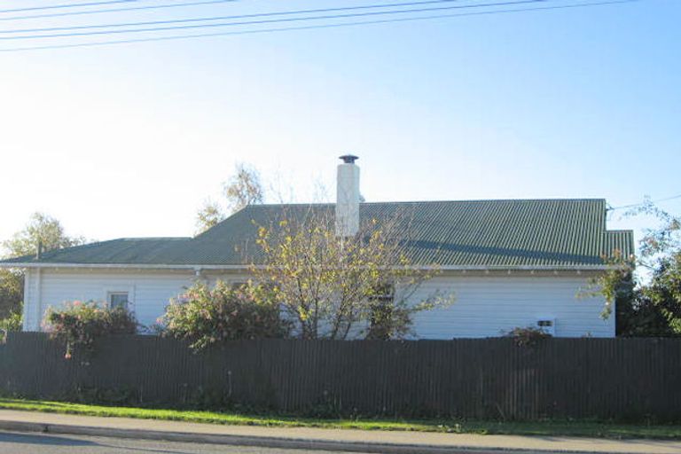 Photo of property in 22 Test Street, South Hill, Oamaru, 9400