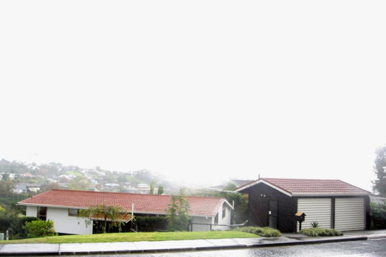 Photo of property in 6 Chilton Place, Howick, Auckland, 2014