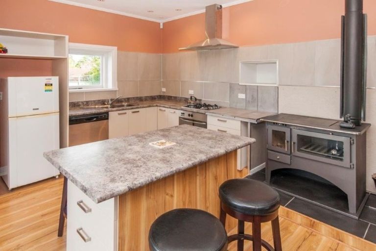 Photo of property in 49 High Street, Southbridge, 7602