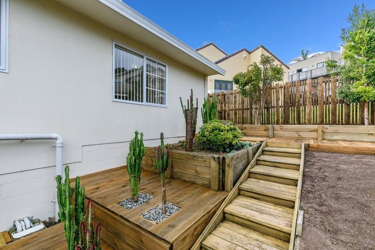 Photo of property in 4 Shannon Place, Torbay, Auckland, 0630