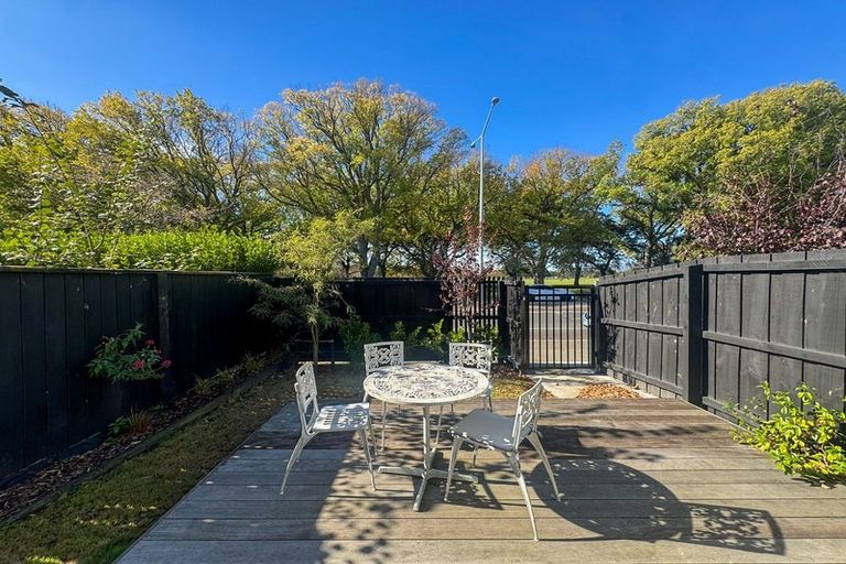 Photo of property in 3/77 Deans Avenue, Riccarton, Christchurch, 8011