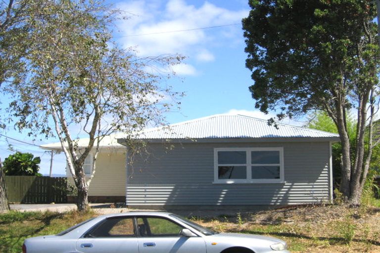 Photo of property in 178 Rangatira Road, Beach Haven, Auckland, 0626