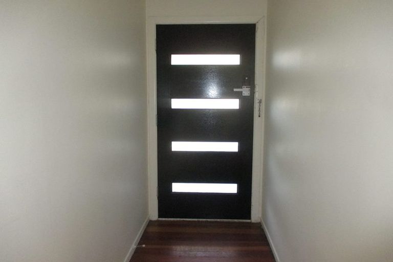 Photo of property in 15 Brocas Avenue, Hillcrest, Hamilton, 3216