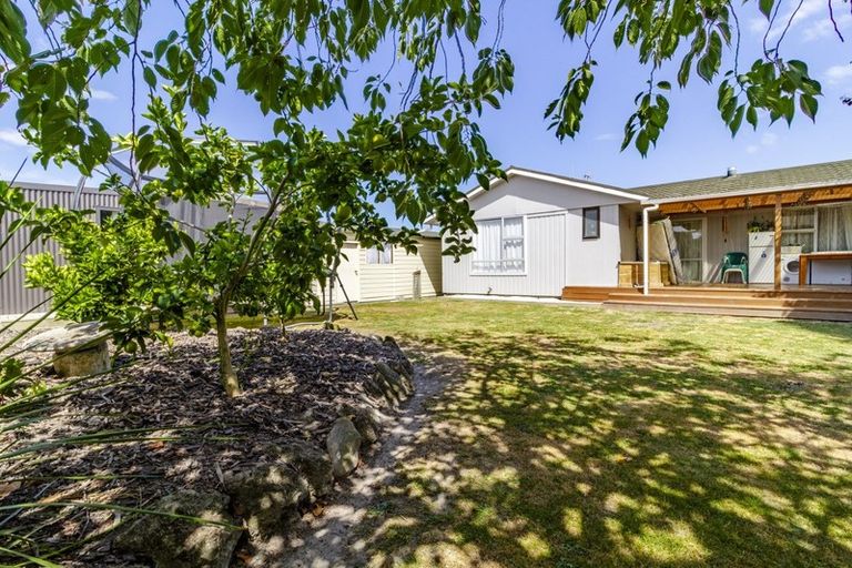 Photo of property in 12 Glamorgan Avenue, Tamatea, Napier, 4112