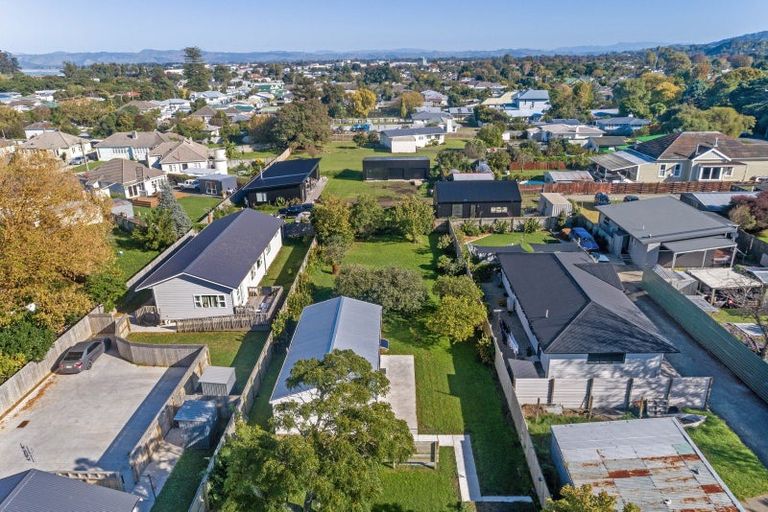 Photo of property in 14 De Lautour Road, Kaiti, Gisborne, 4010