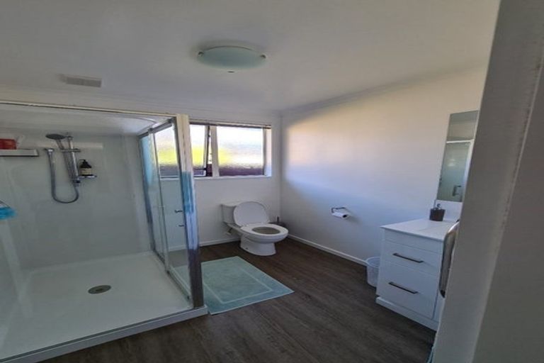 Photo of property in 2/34 Montgomery Street, Stokes Valley, Lower Hutt, 5019