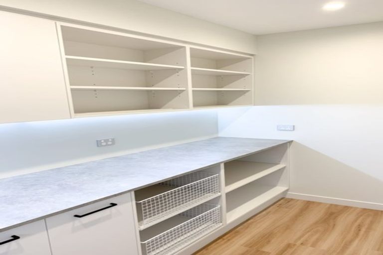 Photo of property in 10 Pegasus Main Street, Pegasus, 7612