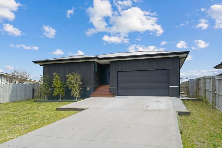Photo of property in 91 Rowses Road, Aranui, Christchurch, 8061