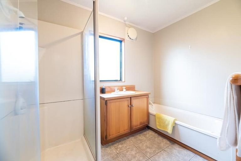 Photo of property in 13a Ambury Avenue, Royal Oak, Auckland, 1023