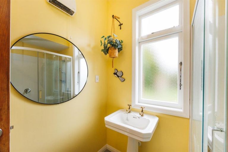 Photo of property in 4 Bond Street, Marton, 4710