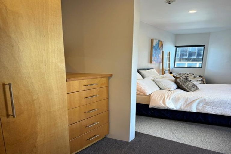 Photo of property in 136 Willis Street, Te Aro, Wellington, 6011