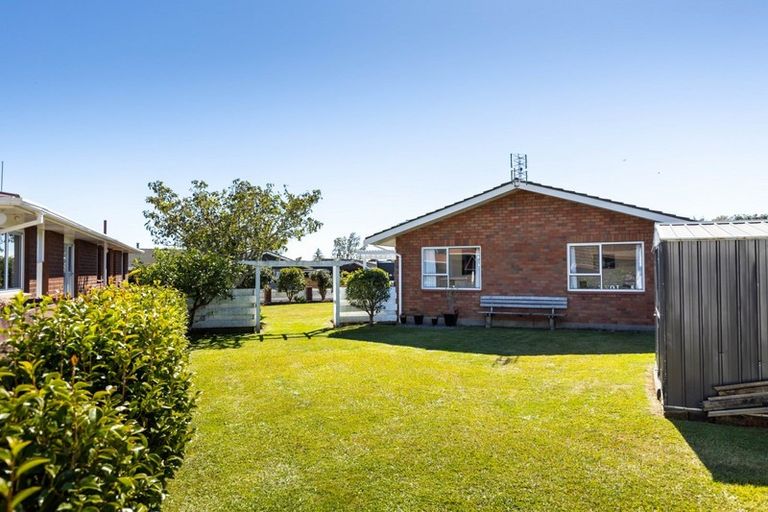 Photo of property in 51 Manu Crescent, Upper Vogeltown, New Plymouth, 4310