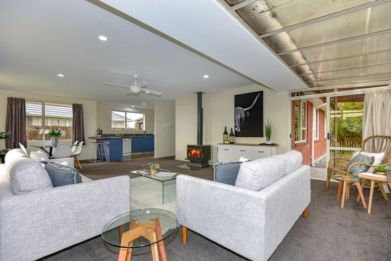 Photo of property in 683 Main South Road, Islington, Christchurch, 8042