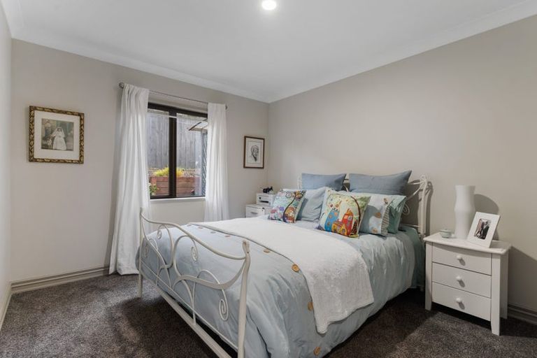 Photo of property in 53 Chesterfield Way, Orewa, 0931