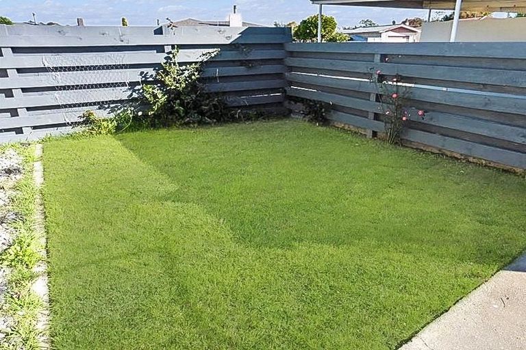 Photo of property in 2/3 Merton Crescent, Pirimai, Napier, 4112