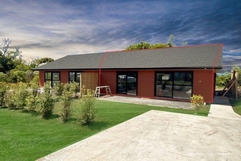 Photo of property in 12 Winnie Close, Acacia Bay, Taupo, 3330