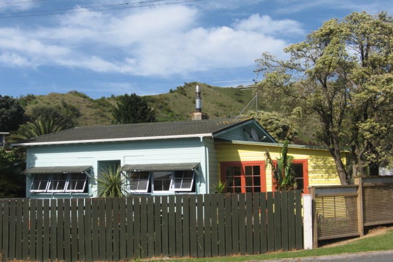 Photo of property in 1 Tuahine Crescent, Wainui, Gisborne, 4010