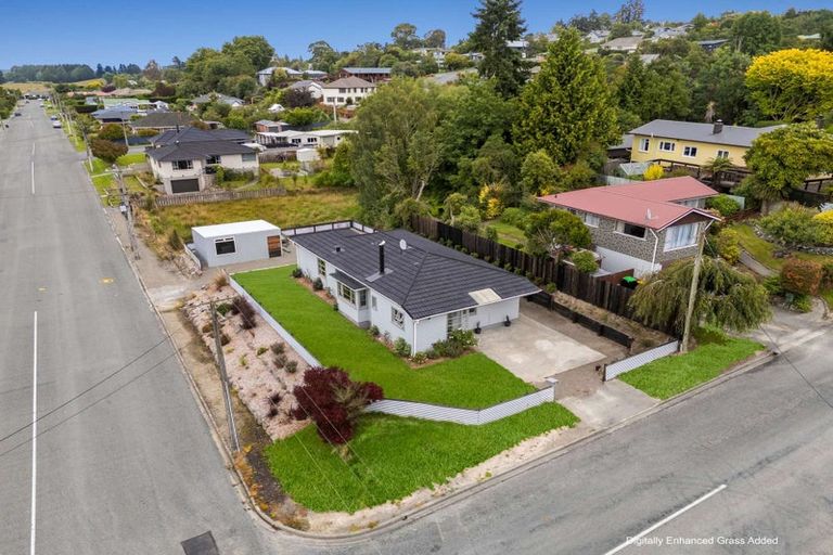 Photo of property in 19 Barker Street, Geraldine, 7930