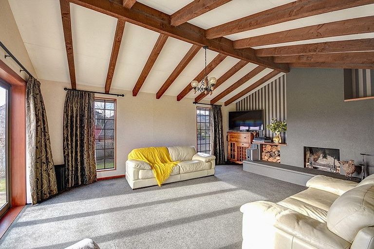 Photo of property in 11 Windsor Place, Mosgiel, 9024