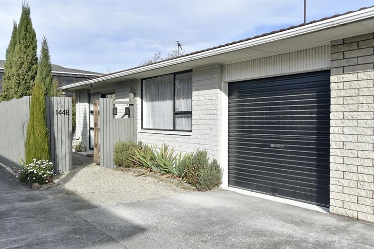 Photo of property in 2/144 Main North Road, Papanui, Christchurch, 8052