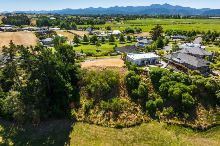 Photo of property in 31 Pine Hill Rise, Fairhall, 7272